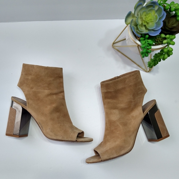 Vince Fenmore Peep-Toe Sand Bootie - Picture 2 of 15